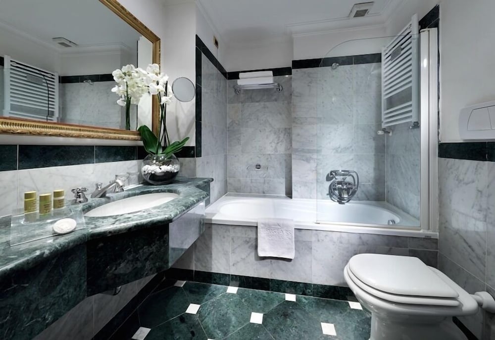 Фото Exe International Palace