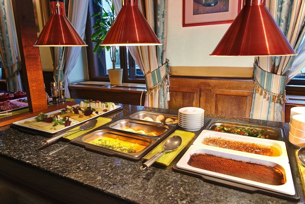 Фото Green Garden Hotel