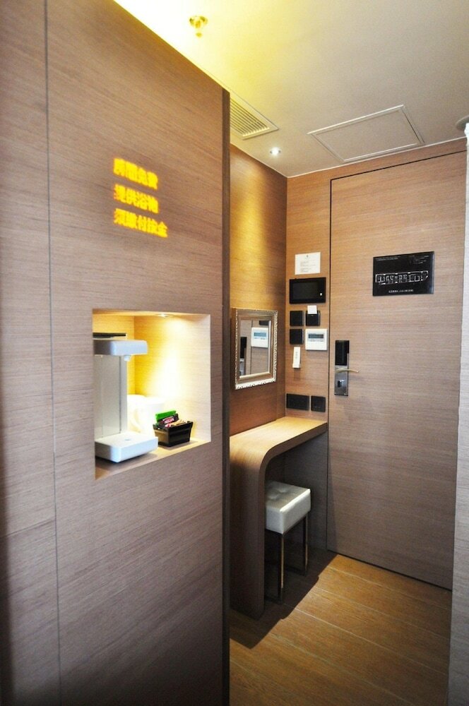 Фото Bluejay Residences