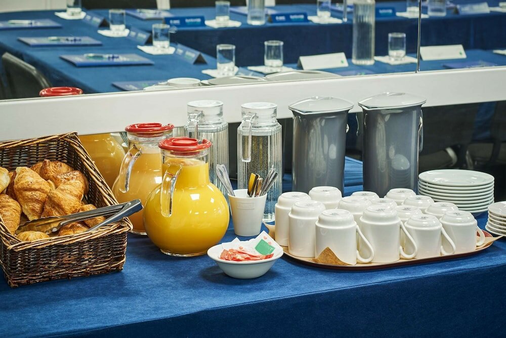 Фото Campanile Nice Centre Acropolis