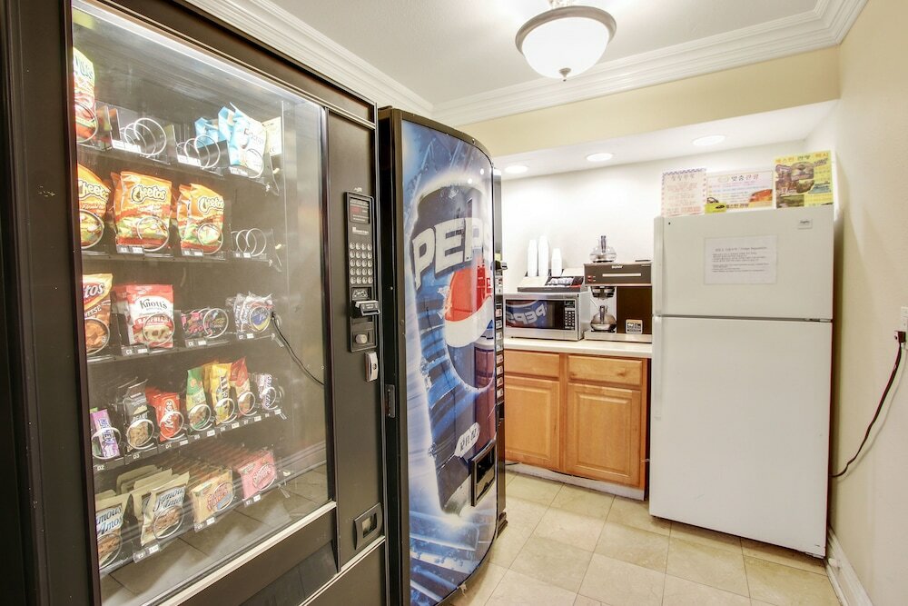 Фото Rotex Western Inn