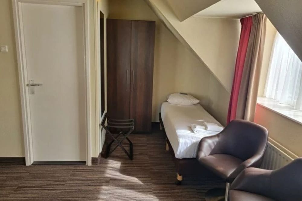 Фото Amrâth Hotel Media Park Hilversum