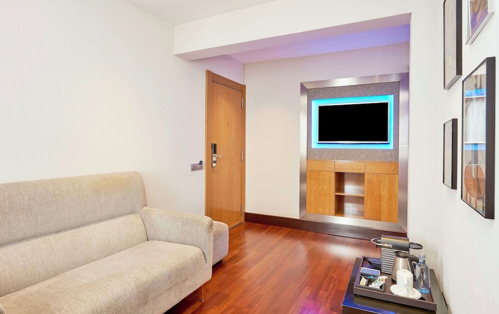 Фото Nh Barcelona Stadium