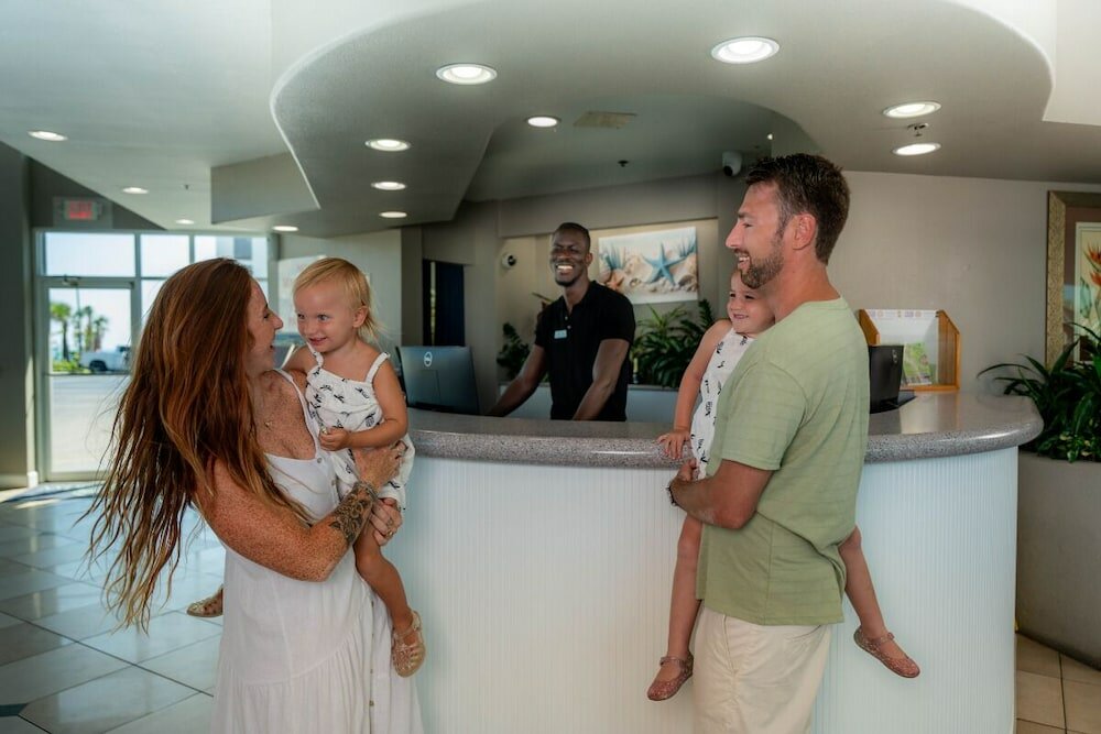 Фото Boardwalk Inn and Suites