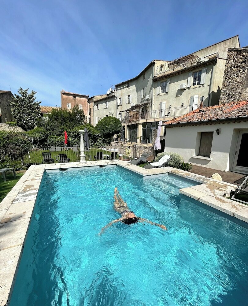 Hotel Couvent d'Hérépian, Herault, photo