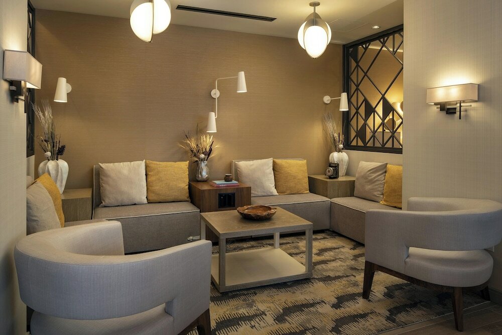 Фото Sheraton Grand Sacramento Hotel