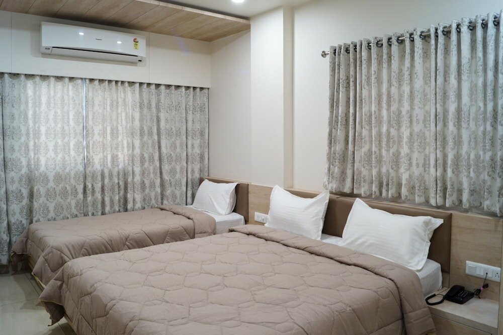 Фото Hotel Midtown