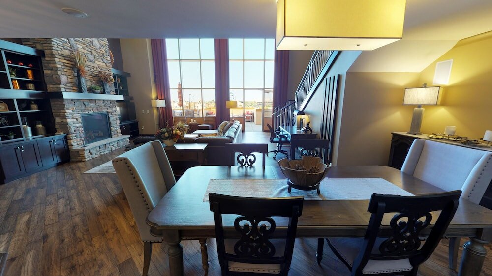 Фото ClubHouse Hotel & Suites - Fargo