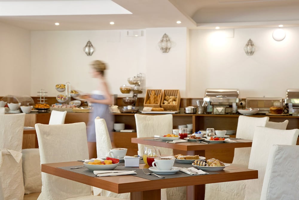 Фото Montespina Park Hotel