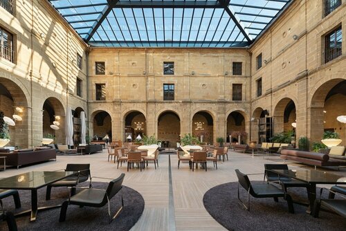 Гостиница Eurostars Los Agustinos в Риохе