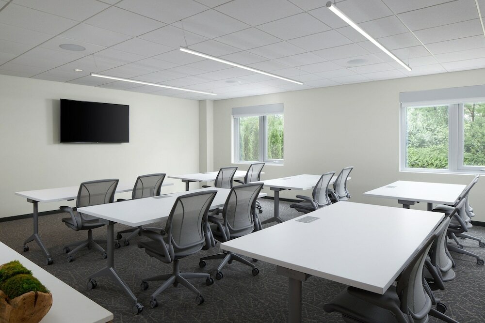 Фото Element Valley Forge