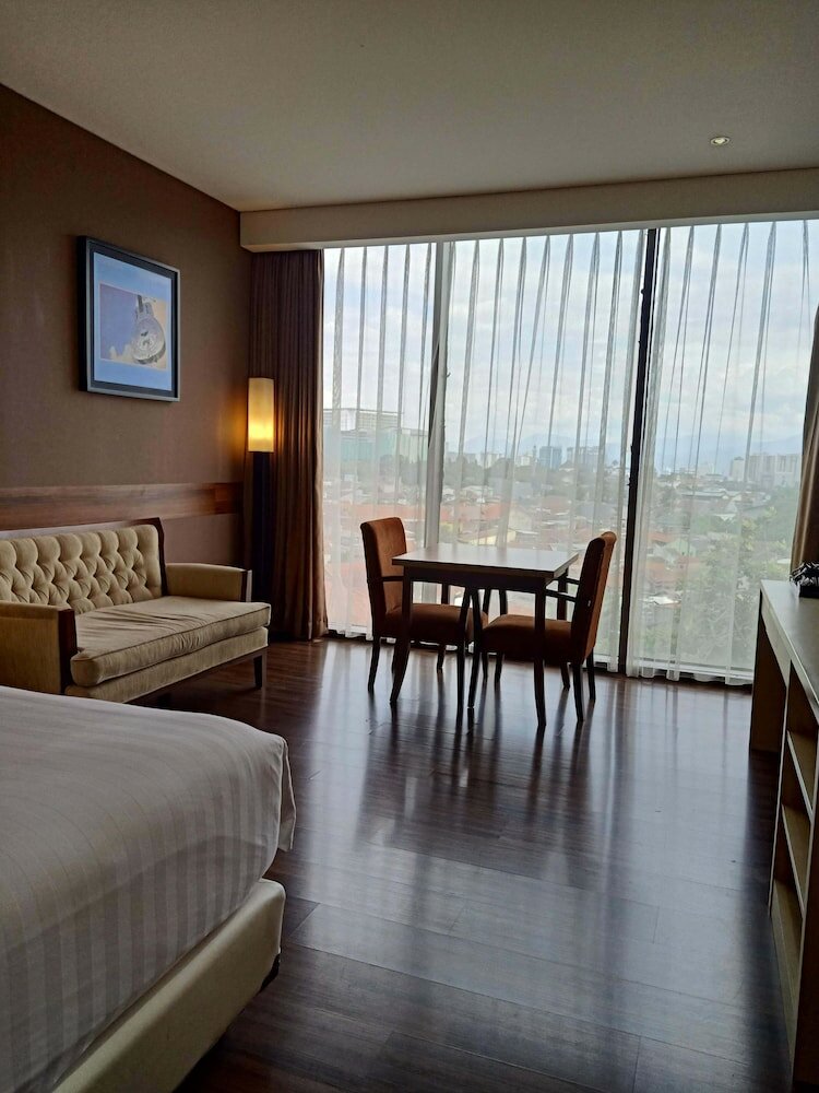 Фото Hotel California Bandung