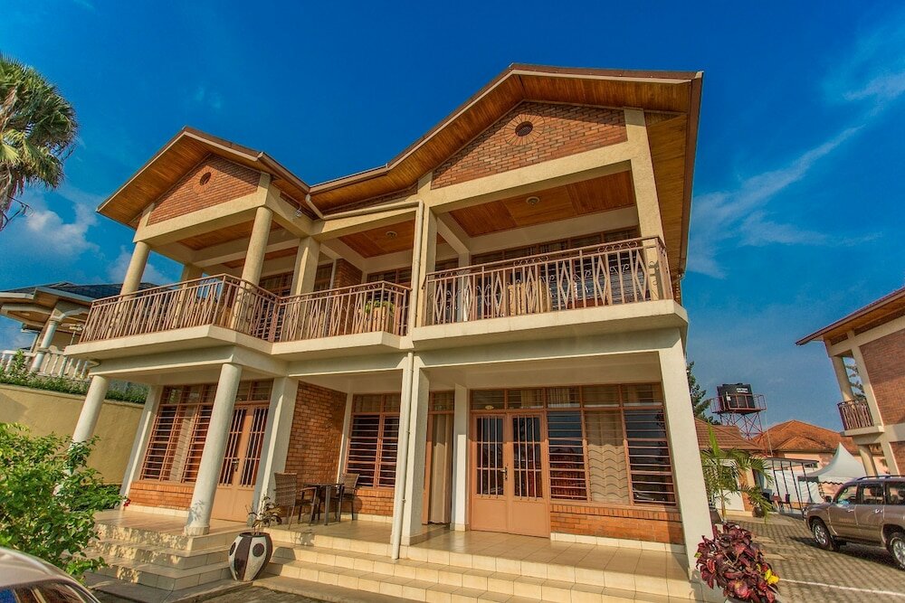 Фото Quiet Haven Hotel