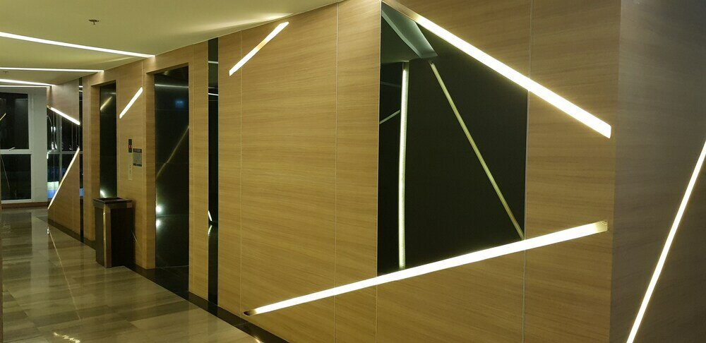 Фото The Vista Hotel