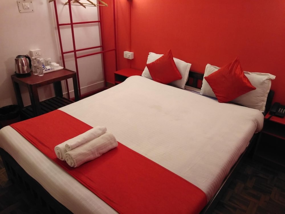 Фото Hotel Flora Fountain