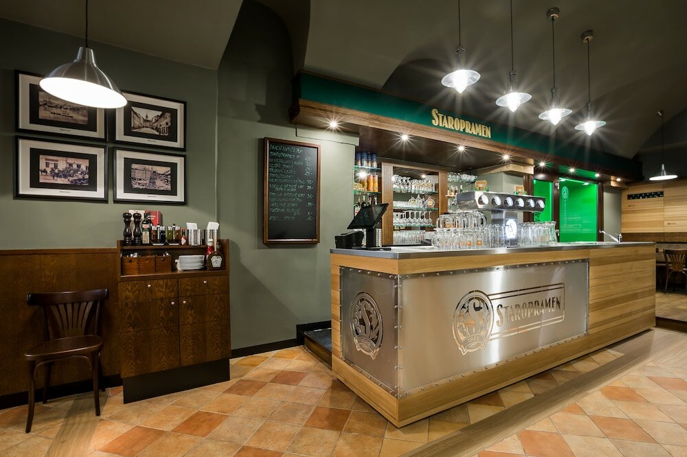 Фото Hotel Concertino Zlatá Husa