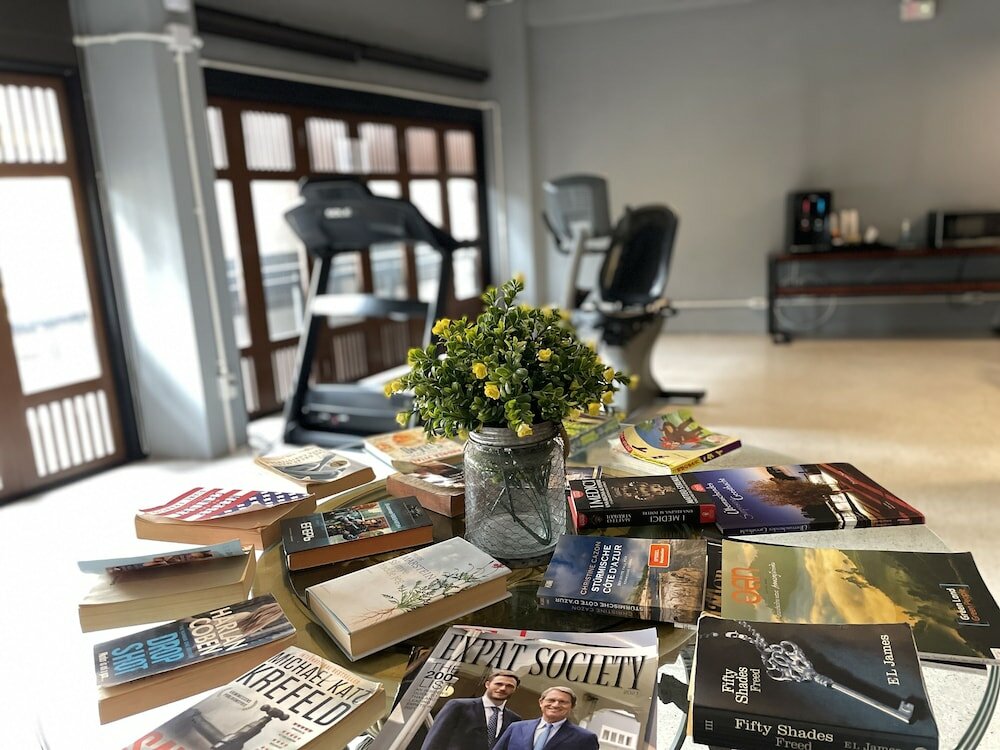 Фото W22 by Burasari