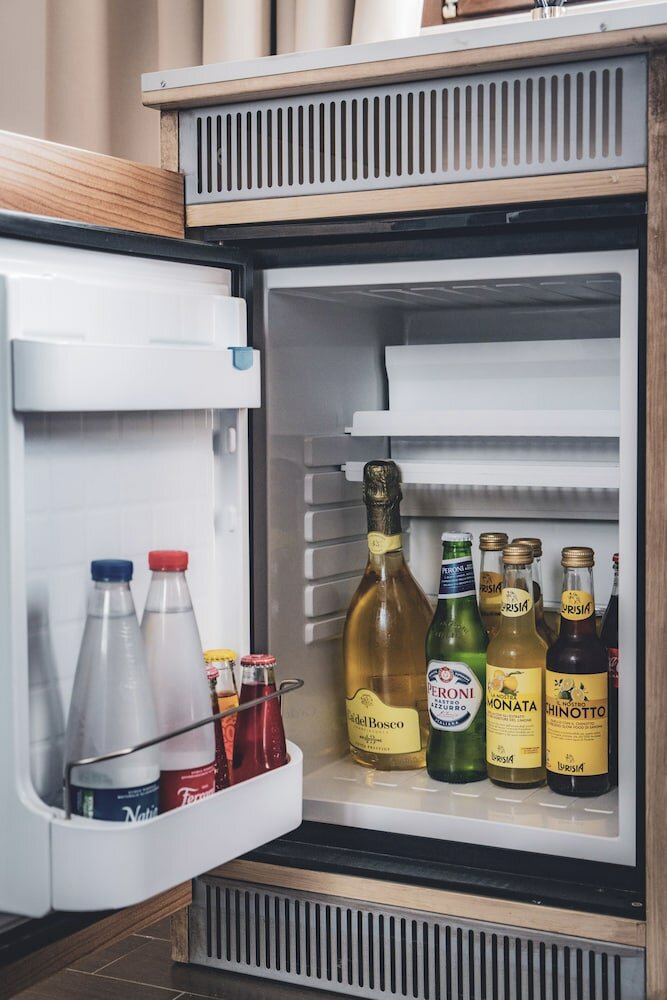 Фото Отель His Majesty