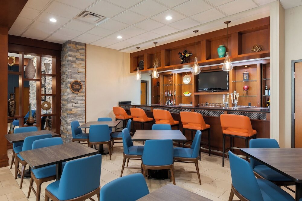 Фото Four Points by Sheraton Raleigh Durham Airport