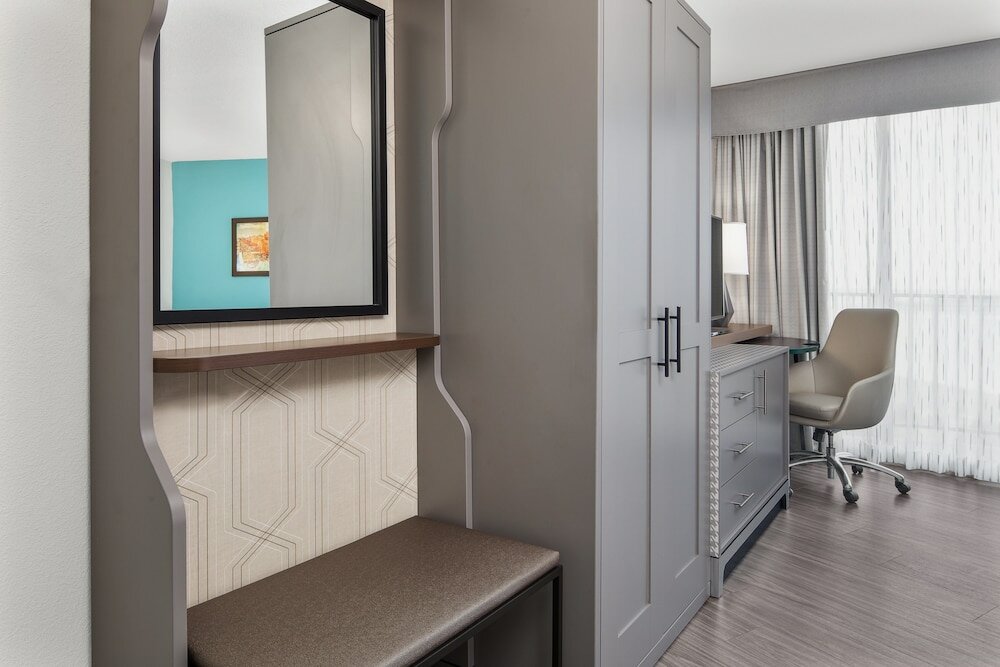 Фото Holiday Inn Charleston Riverview, an Ihg Hotel