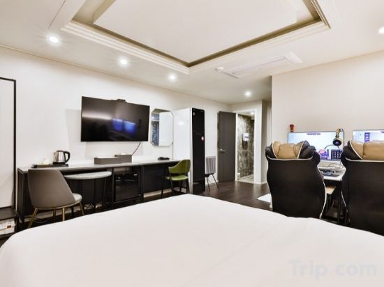 Фото Incheon Beyond Hotel