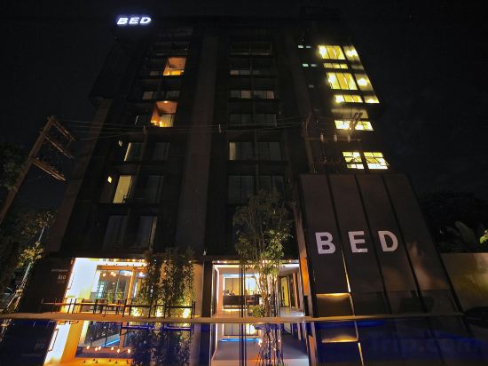 Фото Bed Nimman Hotel