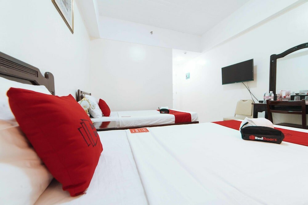 Фото RedDoorz Plus @ Poblacion District Davao