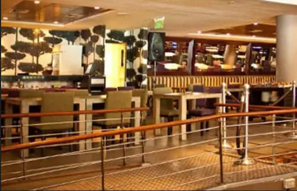 Фото Hotel Dreams de los Volcanes Puerto Varas