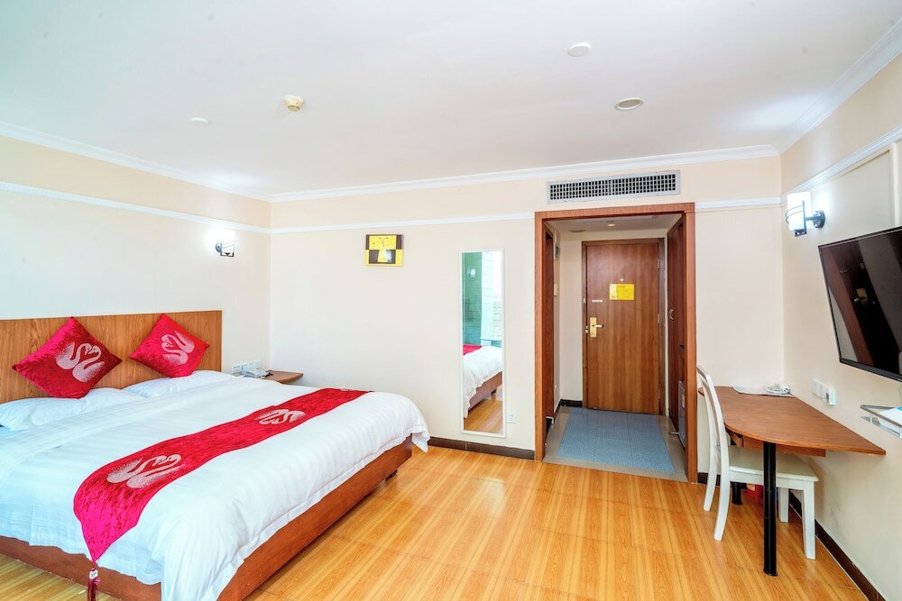 Фото Ln White House Hotel