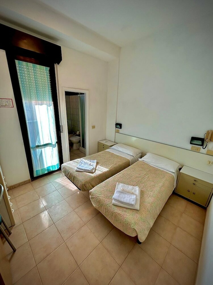 Фото Hotel Sacramora