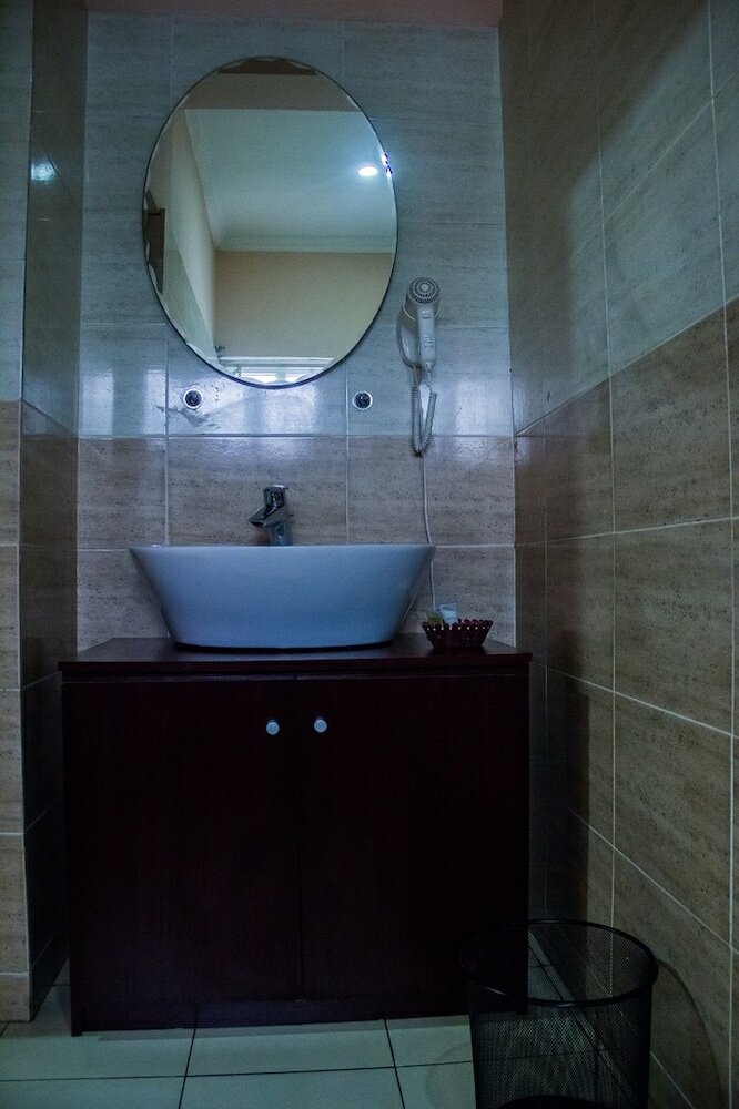 Фото Crystal Court Lekki