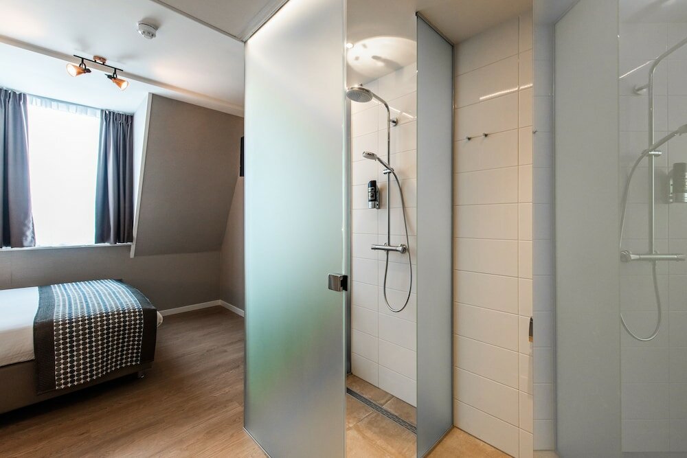 Фото Melrose Hotel