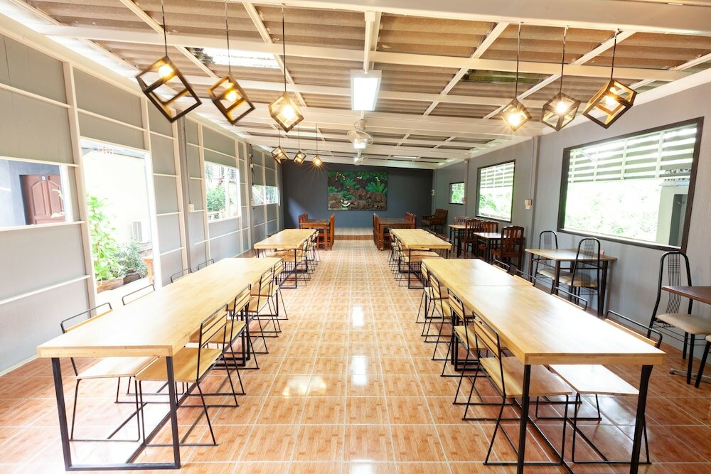 Фото Golden House Hotel Sakaeo