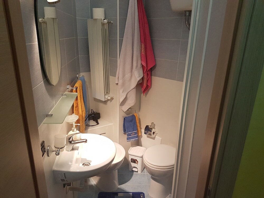 Фото Thousand Colors