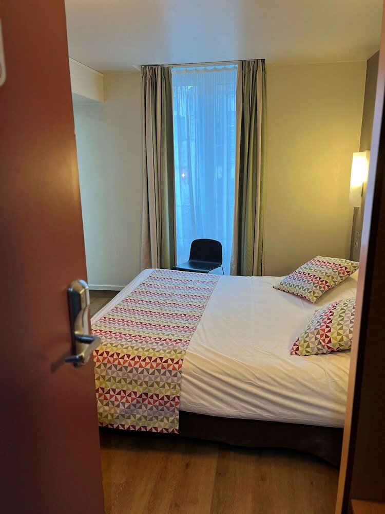 Фото Campanile Paris 14 Maine Montparnasse