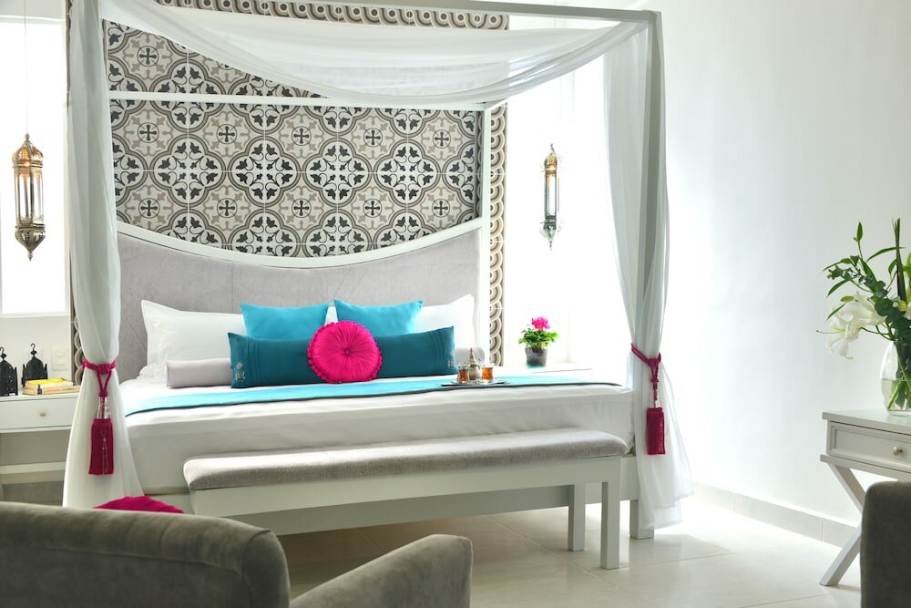 Фото Unic Design Hotel - Near Mamitas Beach Club