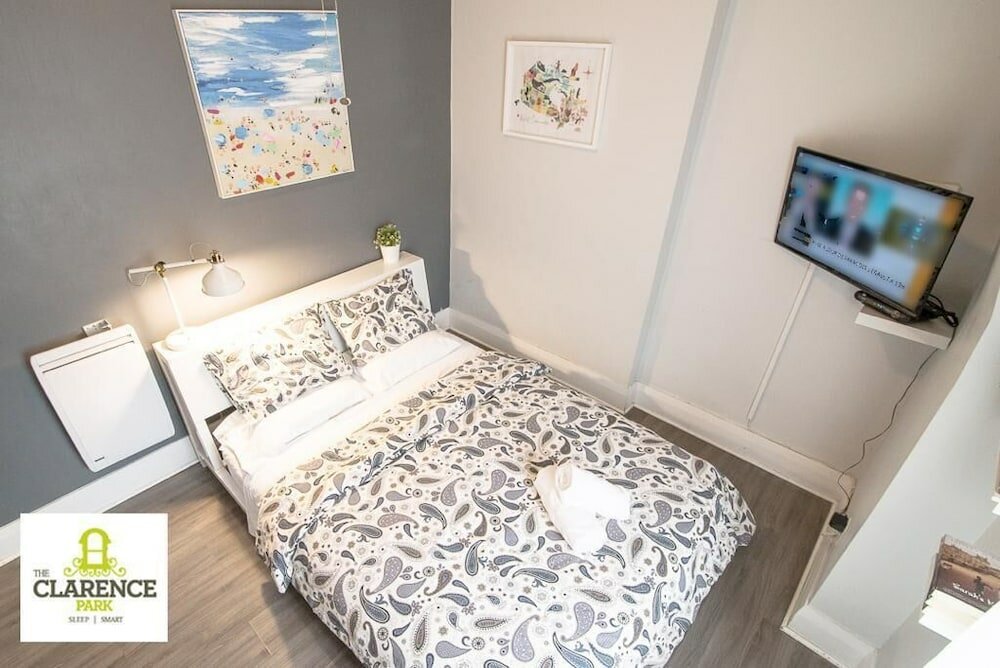 Фото The Clarence Park