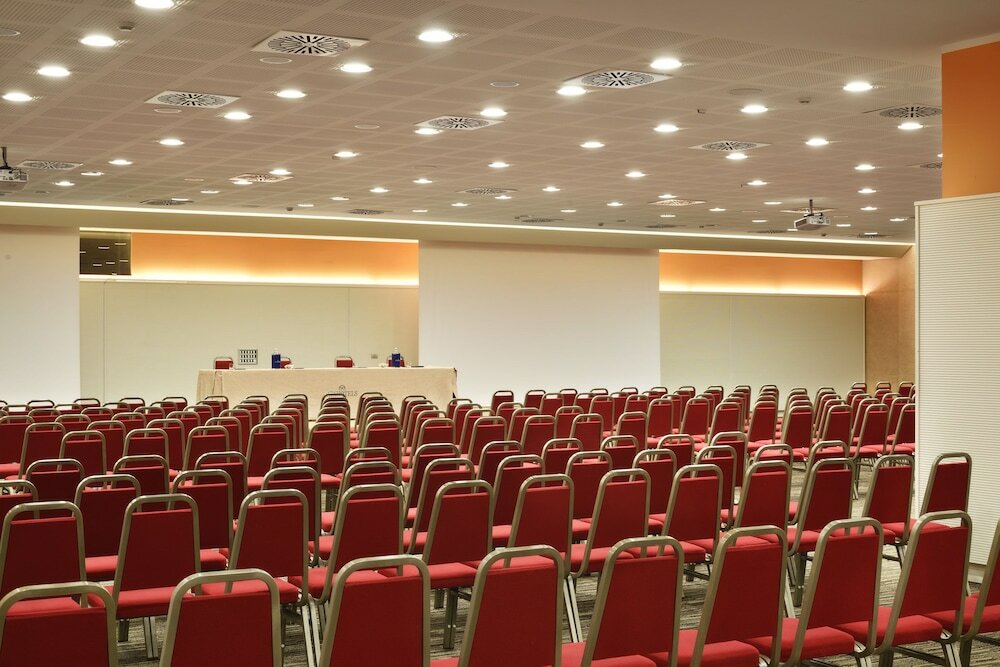 Фото Unahotels Varese