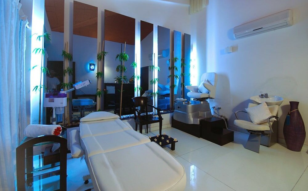 Фото The Windflower Resorts and SPA