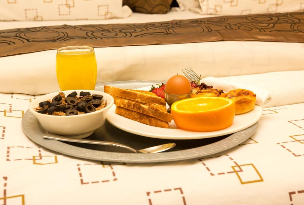 Фото Mika Hotel, Kabulonga