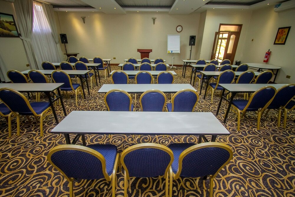 Фото Sapphire Hotel