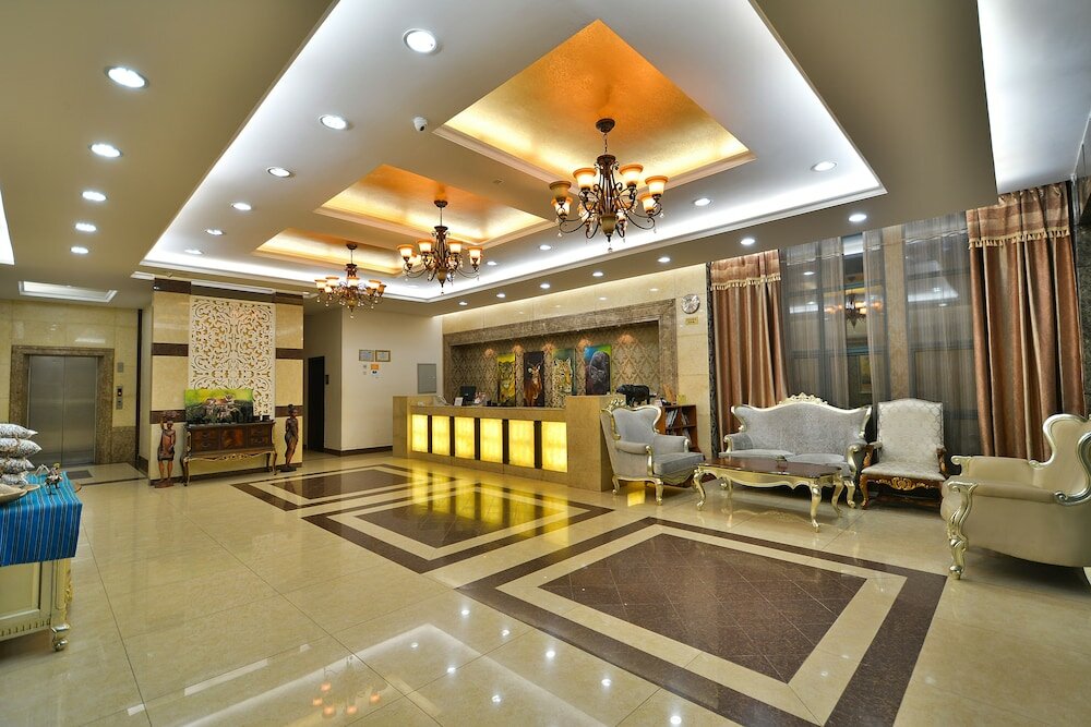 Фото отеля 2