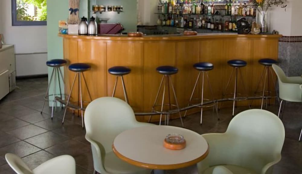 Фото Hotel Morfeas