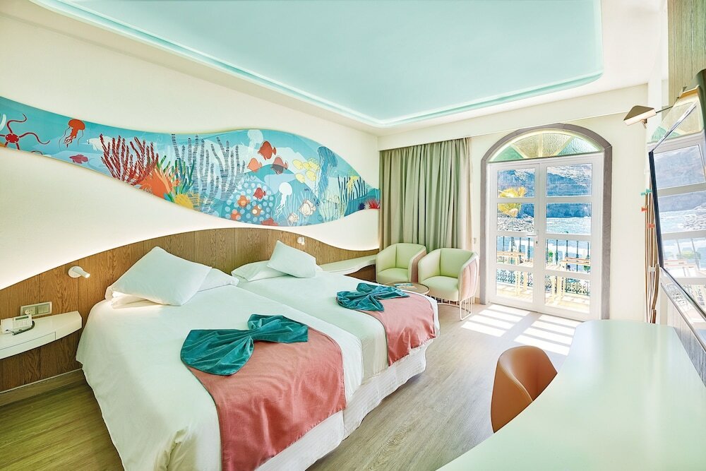 Фото Hotel Livvo Puerto de Mogán