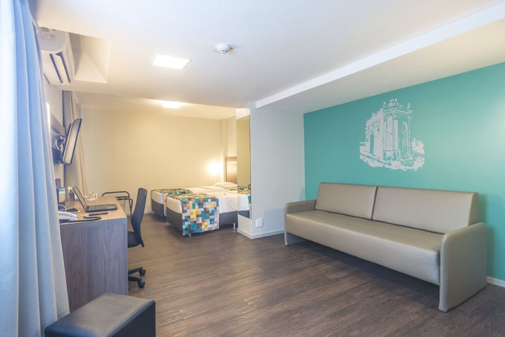 Фото Castelmar Hotel