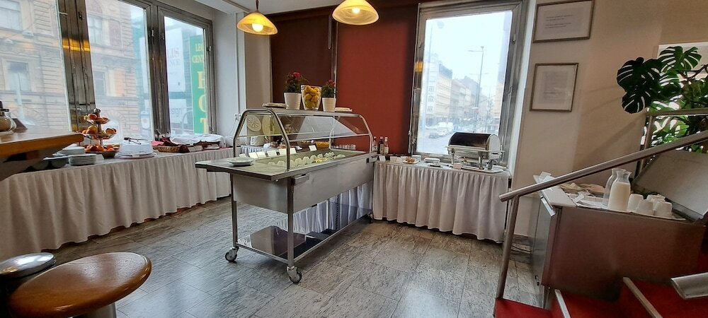 Фото Hotel Legie