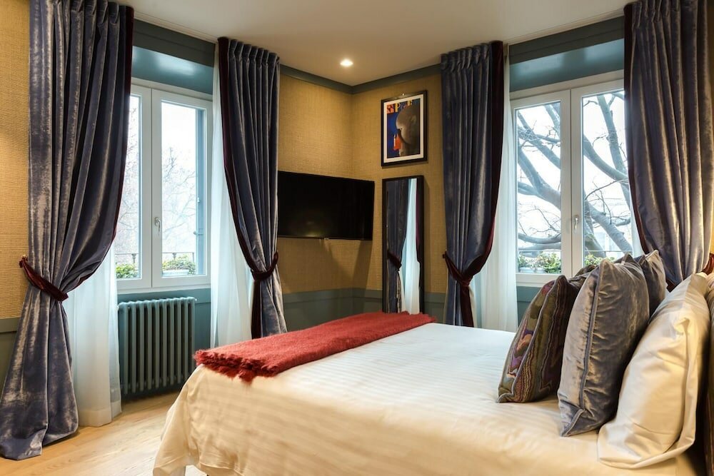 Фото Living Suites