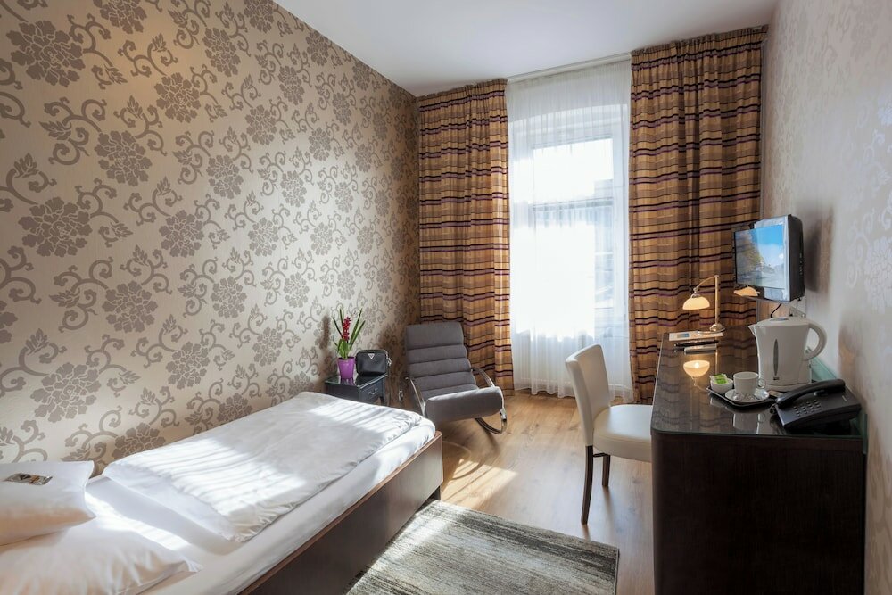 Фото Hotel Trinity