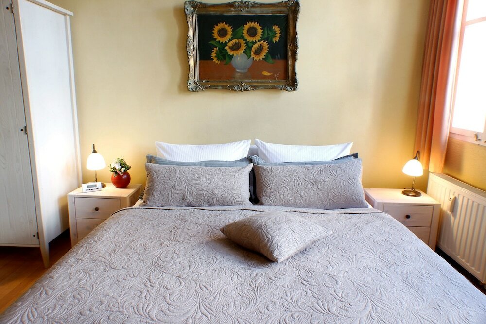 Фото Ferienwohnungen Stobenstrasse