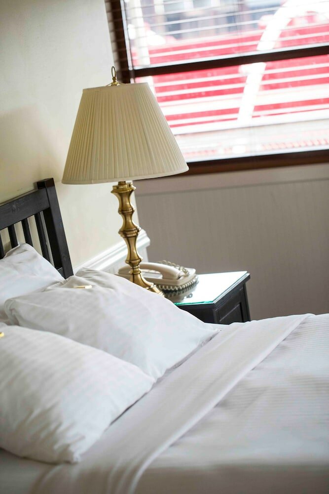 Фото Delta King Hotel